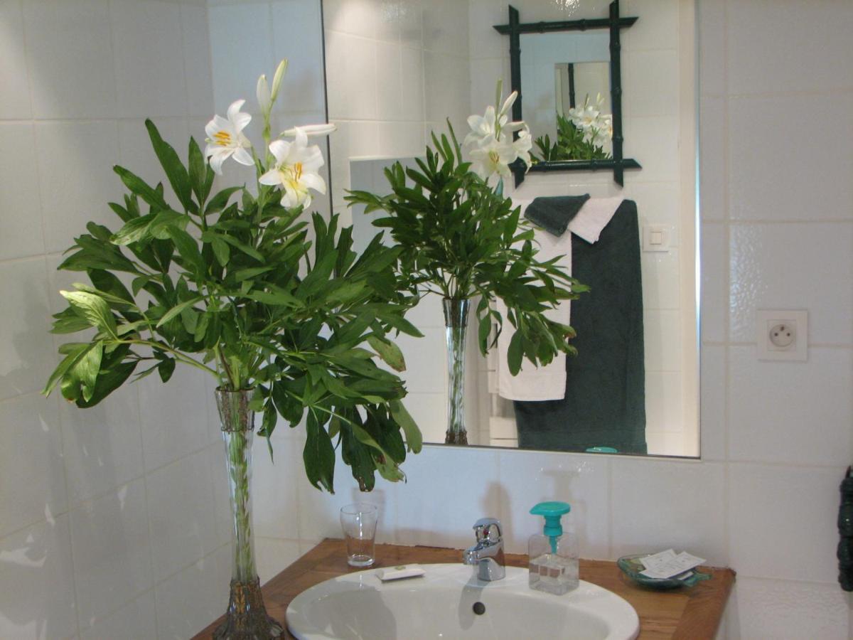 Bed and Breakfast Le Petit Massigny Les Velluire-sur-Vendee Esterno foto