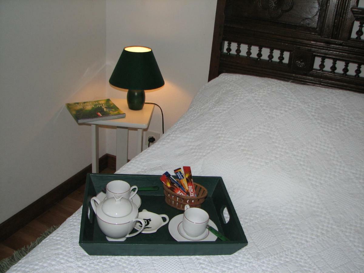 Bed and Breakfast Le Petit Massigny Les Velluire-sur-Vendee Esterno foto